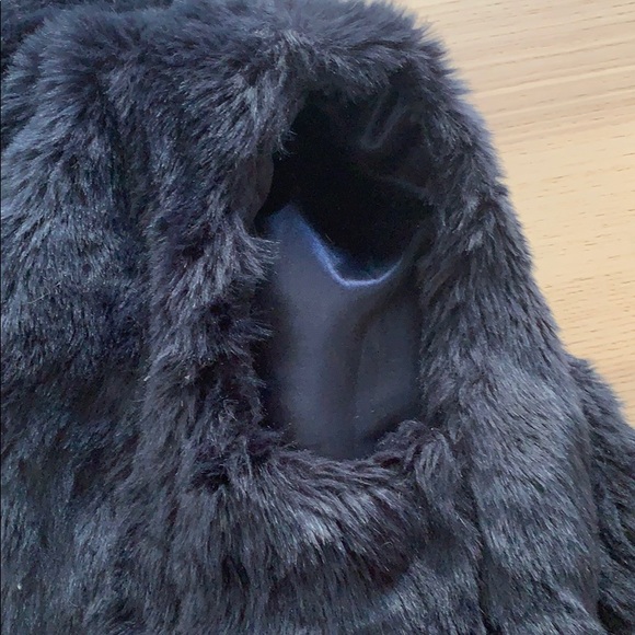 JCrew navy faux fur vest - Picture 7 of 9